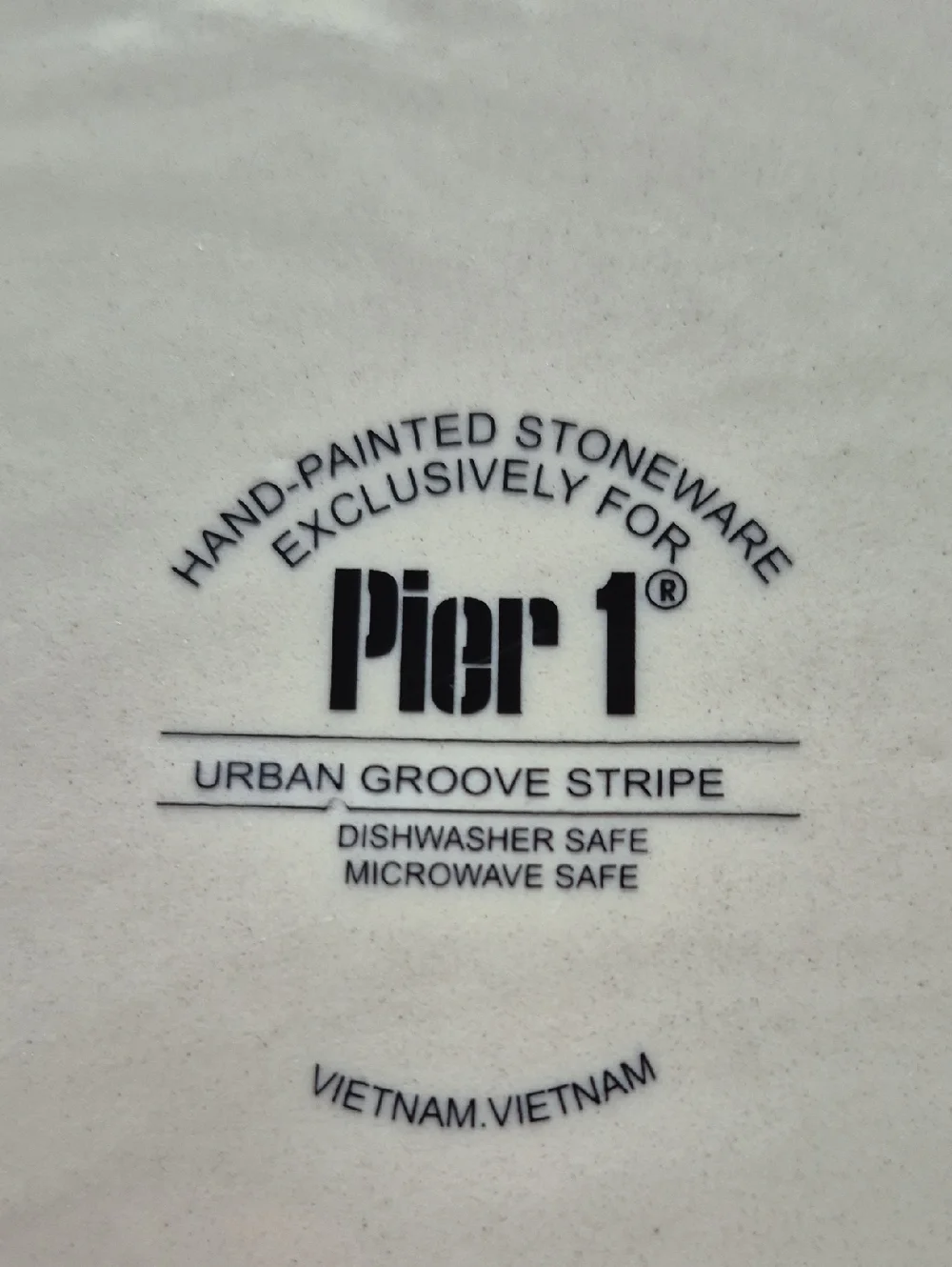 Pier 1 Urban Groove Striped Dinner Plates. Set Of 2